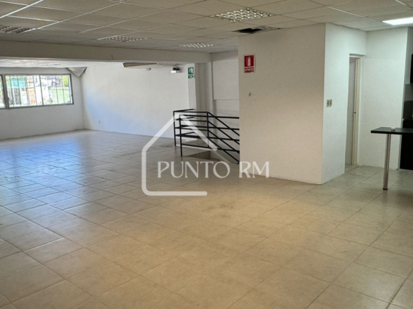 Local comercial/industrial proximo a La Comercial (ID A-126)