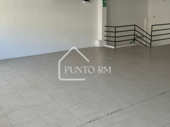 Local comercial/industrial proximo a La Comercial (ID A-126)