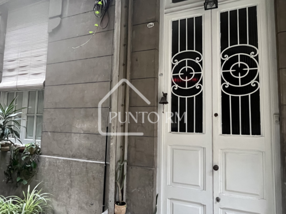 Apartamento de estilo en Ciudad Vieja (ID V-104)