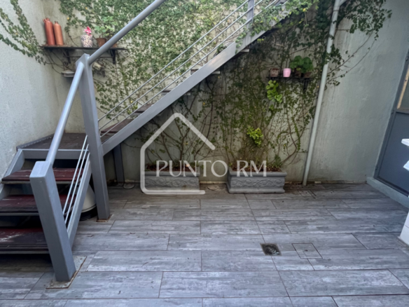 Hermosa e impecable casa en 2 plantas (ID V-107)