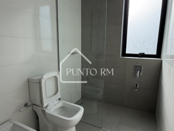 APARTAMENTOS A ESTRENAR a metros del mar (ID V-115)