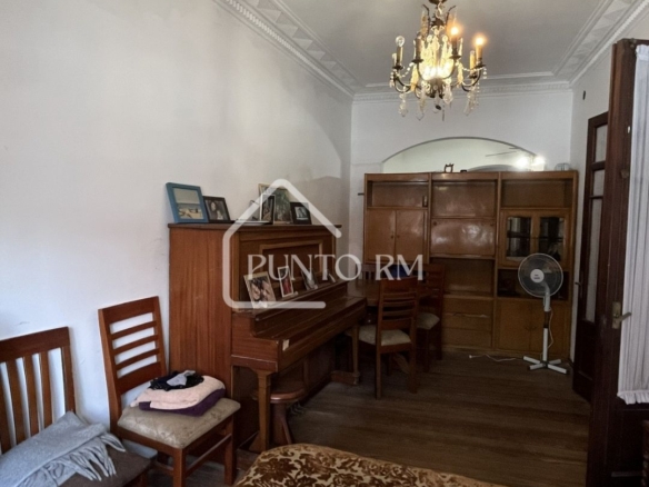 Casa de Estilo en Pque Batlle 3 dormitorios (ID V-121)