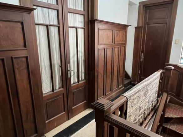Casa de Estilo en Pque Batlle 3 dormitorios (ID V-121)