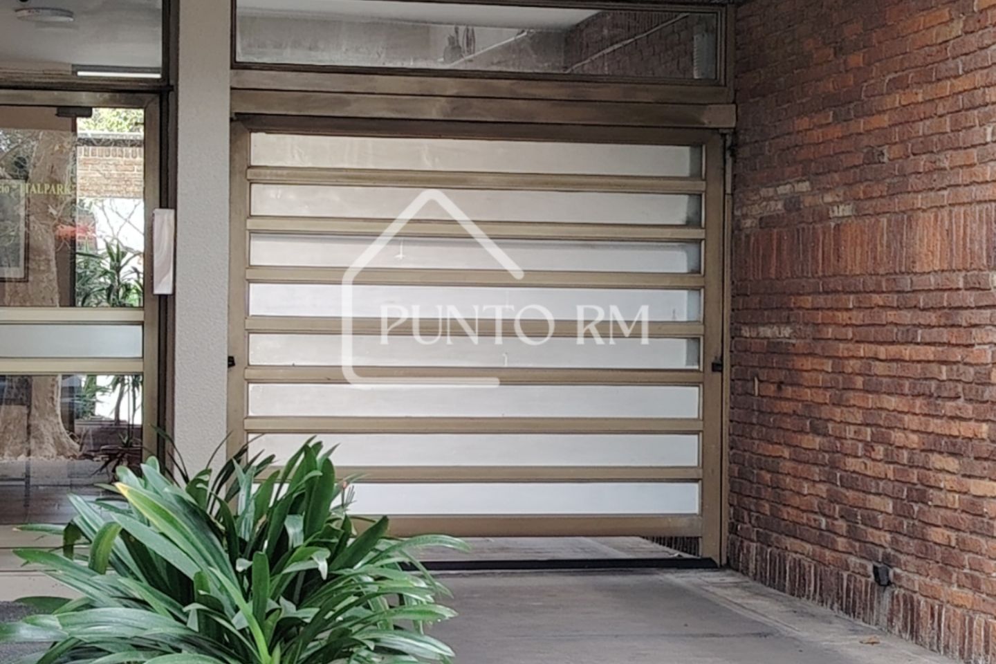 Muy buen apartamento 2 dorm en Parque Batlle (ID V-125)