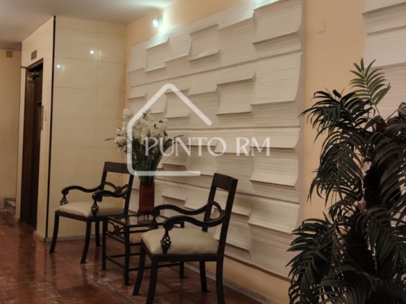 Muy buen apartamento 2 dorm en Parque Batlle (ID V-125)