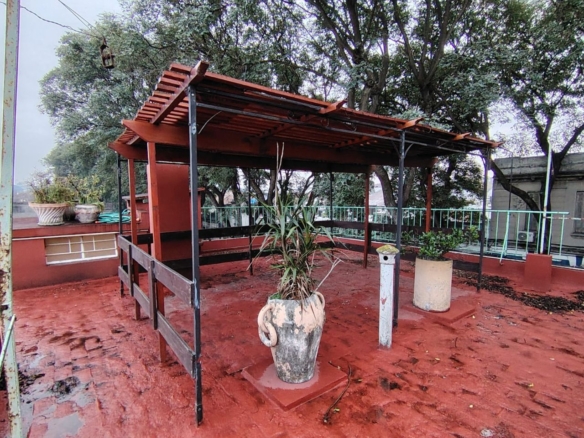 Tipo casa de altos 2 dormitorios (Alquilada ID A-101)