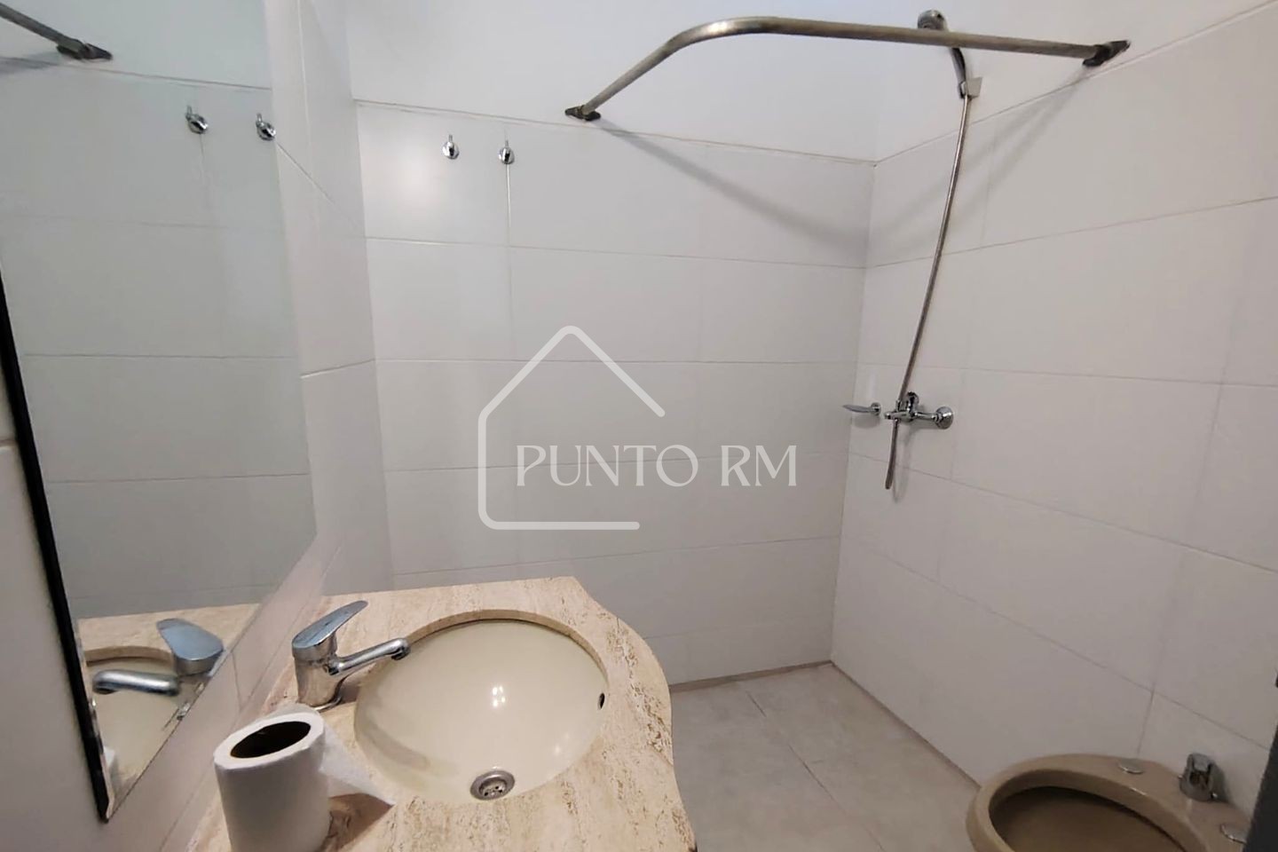 Tipo casa de altos 2 dormitorios (Alquilada ID A-101)