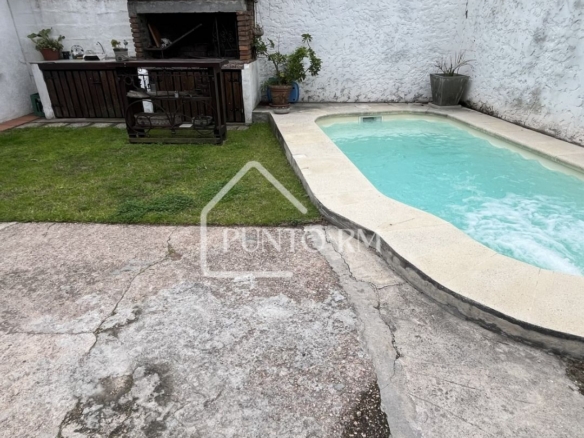  Casa Solymar sur 2 dormitorios, muy agradable (ID V-122)