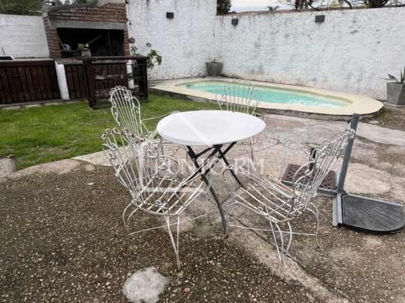  Casa Solymar sur 2 dormitorios, muy agradable (ID V-122)