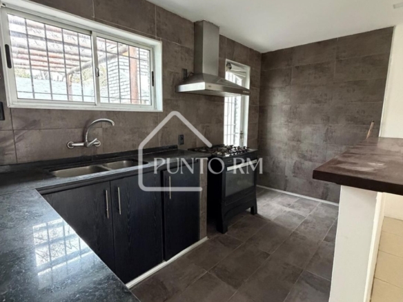 2 casas a metros del mar Shangrila (ID V-110)