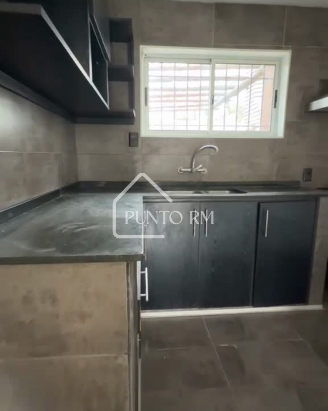 2 casas a metros del mar Shangrila (ID V-110)